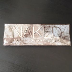 UD Naked Smoky Palette